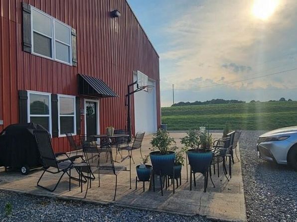 125 Whistle Stop Ln, Dobson, NC 27017