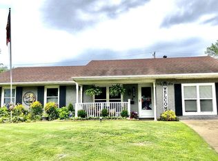 4726 Ridge Knoll Dr, Evansville, IN 47710