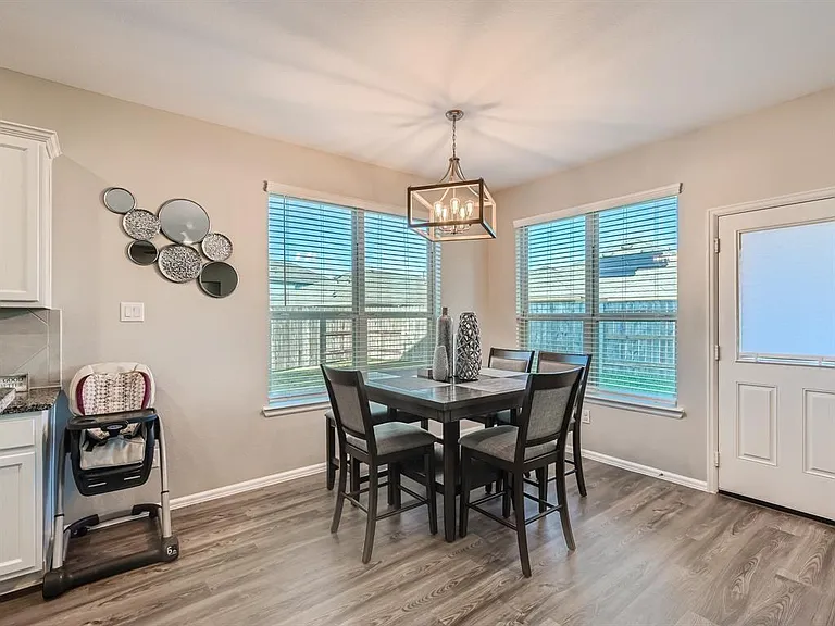3735 Lion Creek Ct — Photo 15