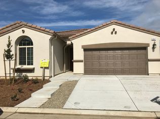 3837 Cael Ln, Clovis, CA 93619