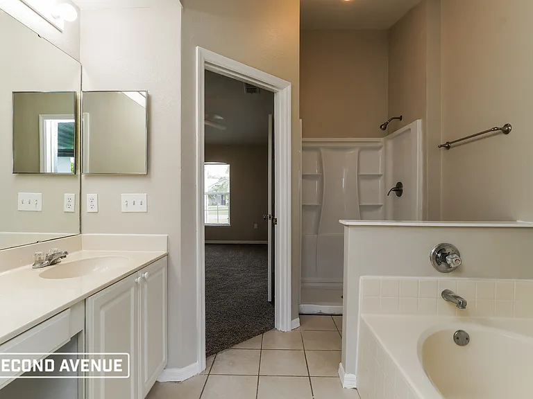 4 Cordona Dr — Photo 12