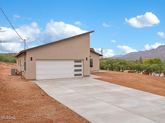 3rd image of 1229 Camino Gilberto