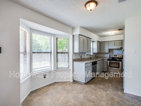 5th image of 6504 Kary Lynn Dr N