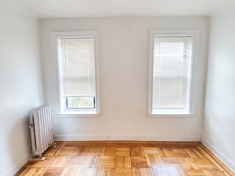 258 Wadsworth Ave #2A — Photo 3