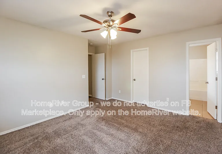 12501 SW 15th Ter — Photo 9