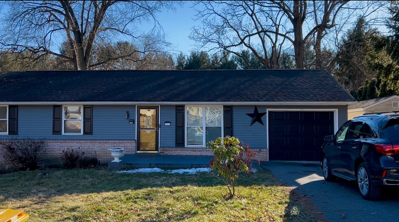 4 bed, 1161 sqft, $2,700 — Photo 2