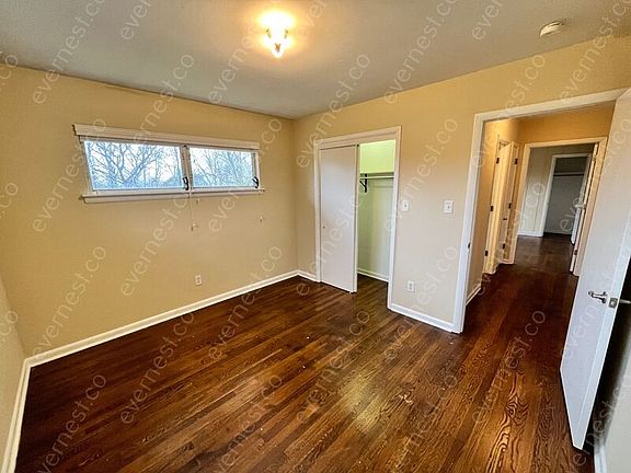 3rd image of 3517 Claremont Ave