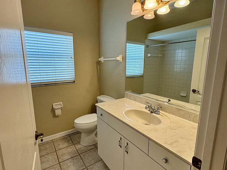5335 Colony Meadows Ln — Photo 8
