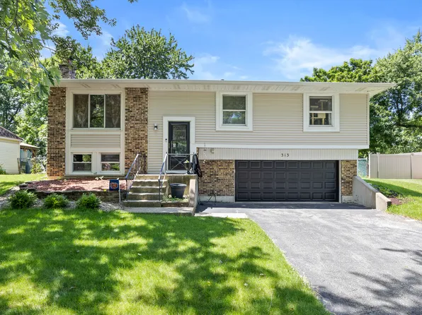 313 Bedford Rd, Bolingbrook, IL 60440