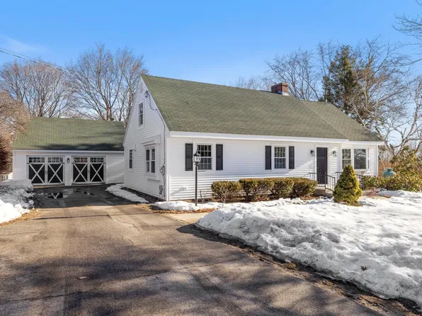 239 North Main Street, Wolfeboro, NH 03894