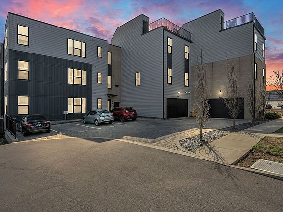 2nd image of 519 27th Ave N #101