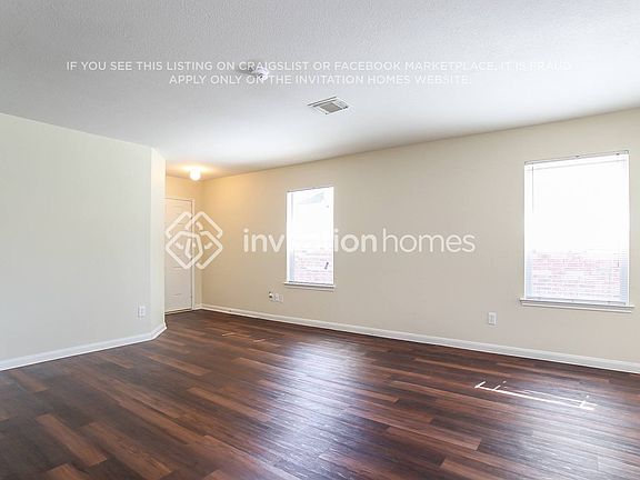 4th image of 21827 Silverbrook Ln