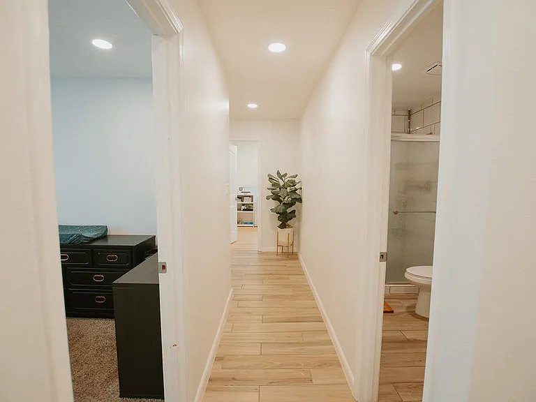 9514 Avenida Del Oso NE — Photo 37