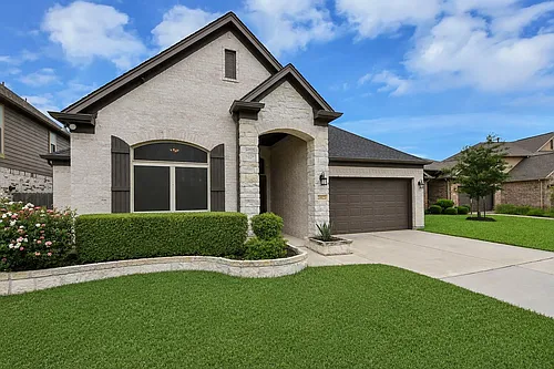 24523 Eucalyptus Way Photo 1