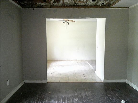 3rd image of 101 Ricardo St