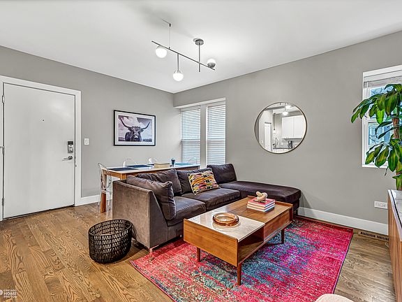 4th image of 2824 N Drake Ave #1E
