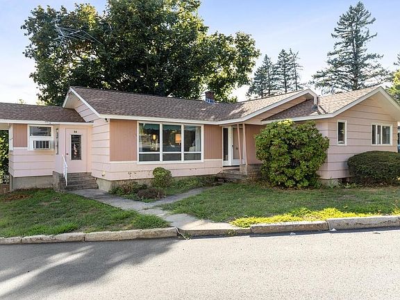 3rd image of 50 Cypress Ave