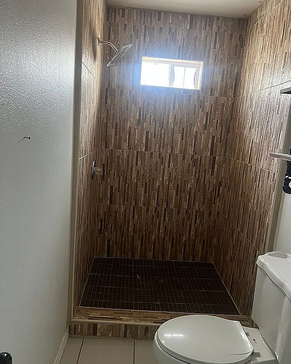 1st image of 1308 Carlos Dr