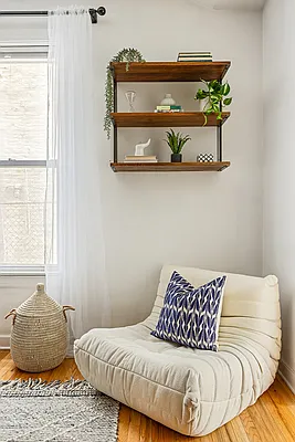 Sold by Compass | media 3