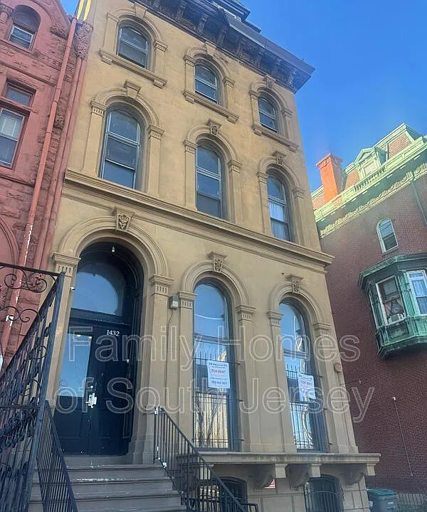 1432 N Broad St #STUDIO