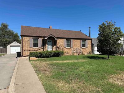 2536 McBride Pkwy, Great Bend, KS, 67530