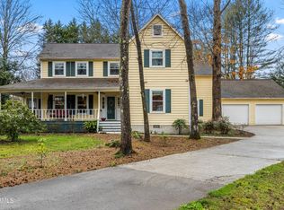 107 Handel Ln, Oak Ridge, TN 37830