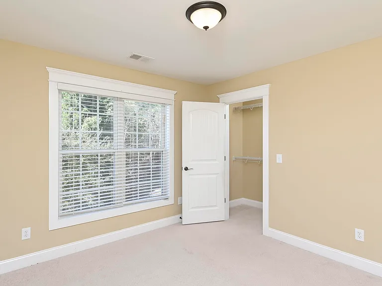 33 Heather Laurel Rd — Photo 23
