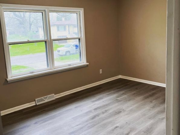 (undisclosed Address)