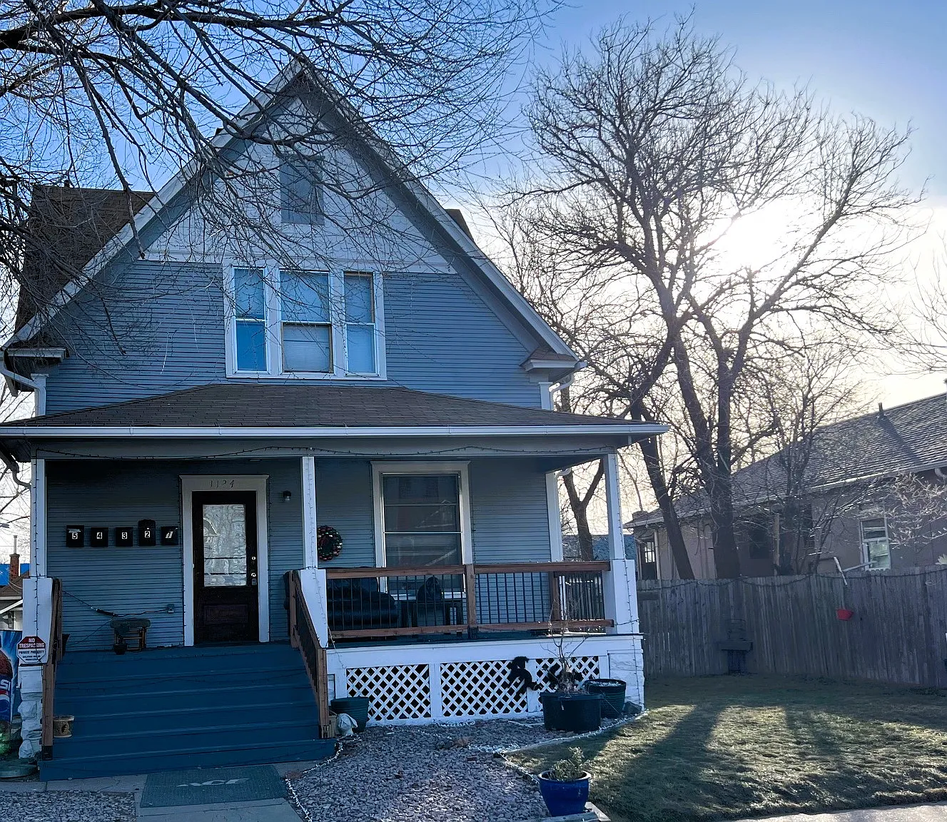 3 bed, 1050 sqft, $1,400 — Photo 1
