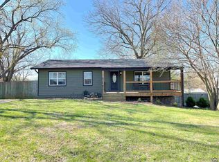 509 Park St, Oskaloosa, KS 66066