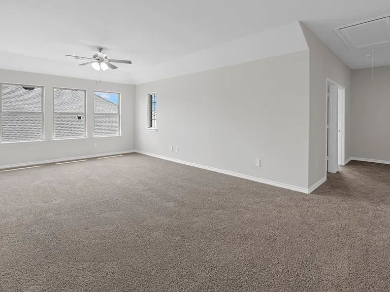 6012 Tudor Pl — Photo 5