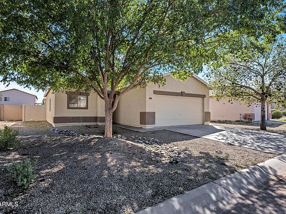 2nd image of 1965 E SADDLE Drive