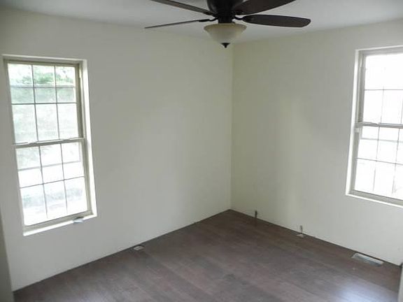 4th image of 414 S Champion Ave