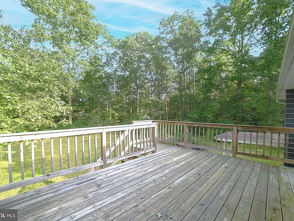 5th image of 22067 Willis Dr