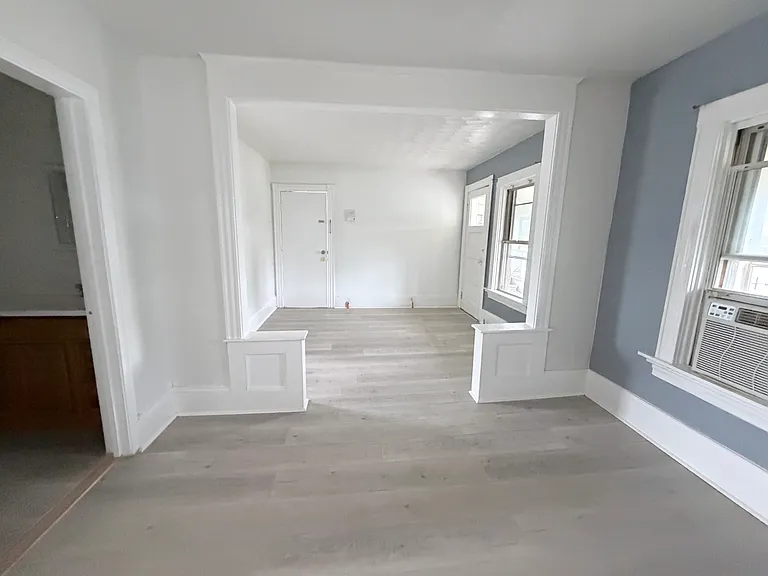 118 Chaplin St #3 — Photo 10
