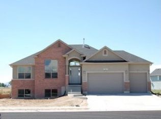 5649 S 4650 W, Hooper, UT 84315
