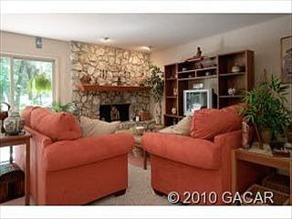 4th image of 11712 NW 69th Ter