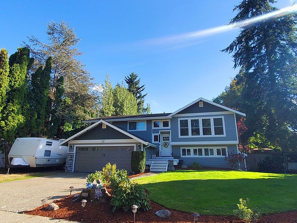 2nd image of 2600 169th St SE
