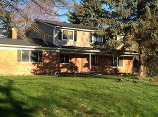 1159 Dolliver Dr, Rochester Hills, MI 48306