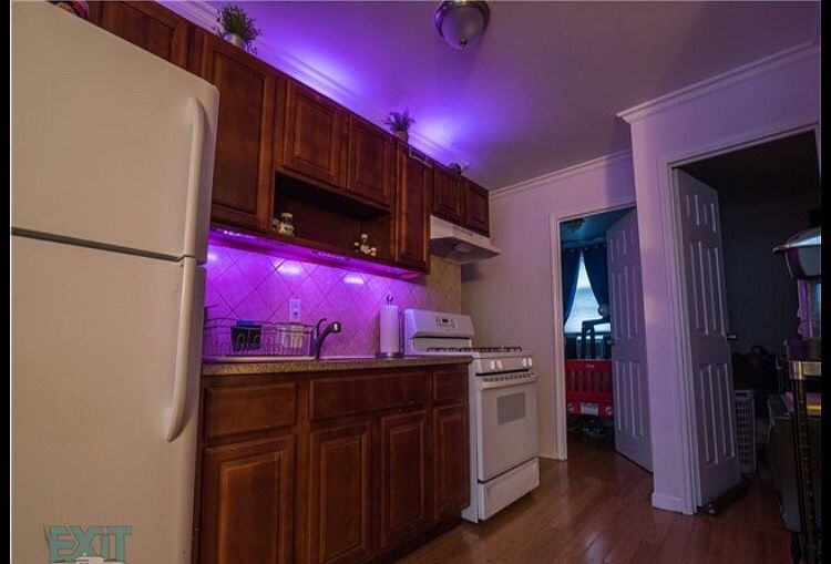 1st image of 11760 143rd St