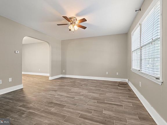 5th image of 600 Pardee Blvd