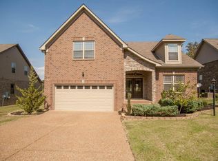 313 Sword Ln, Mount Juliet, TN 37122