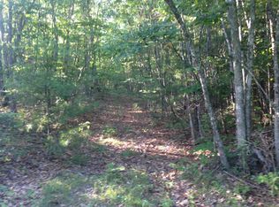 335 Four Oaks Ln, Caldwell, WV 24925