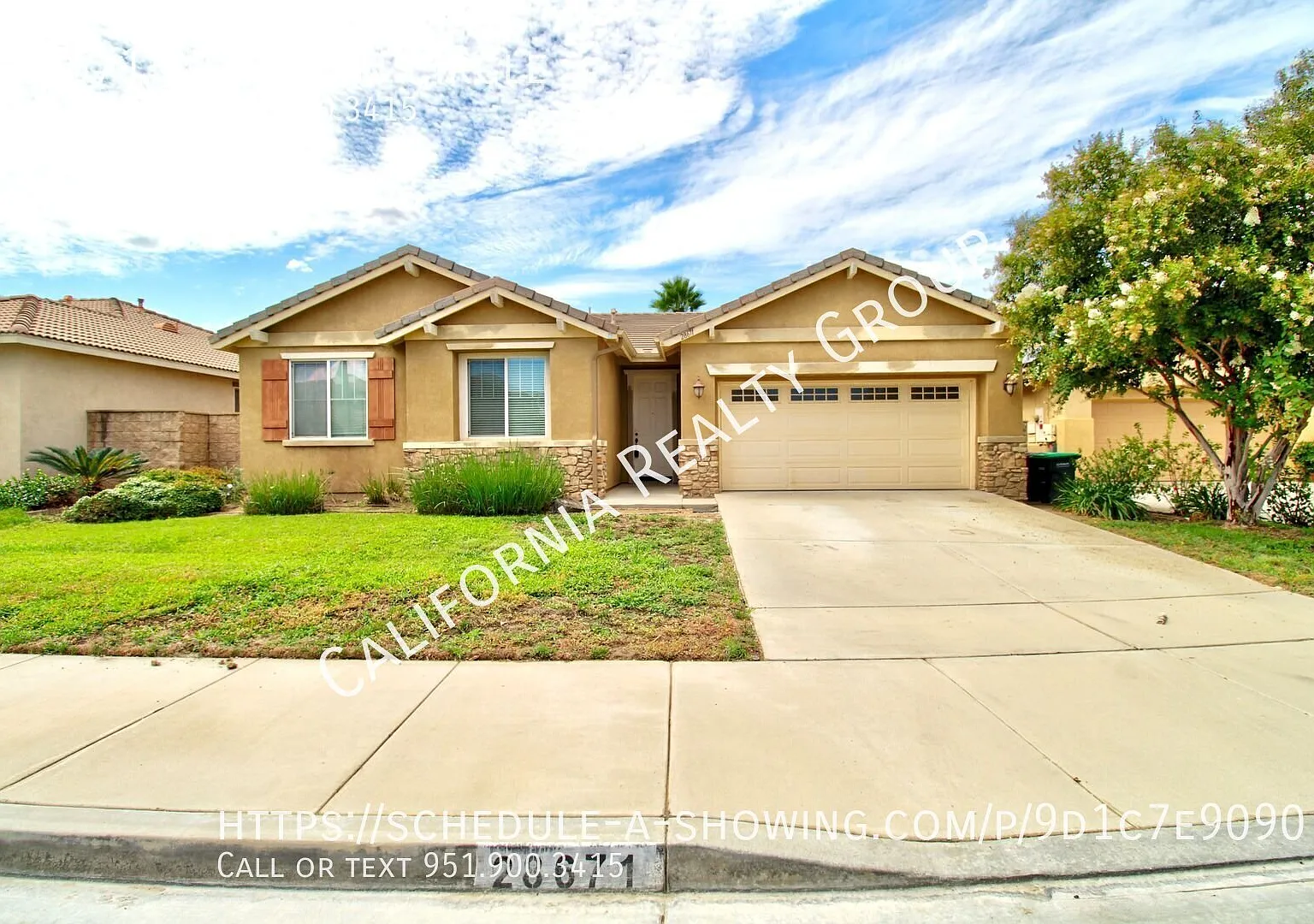 4 bed, 2.0 bath, 1960 sqft, $3,150 — Photo 1