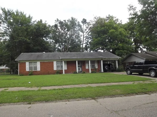 816 Balfour Rd, West Memphis, AR 72301