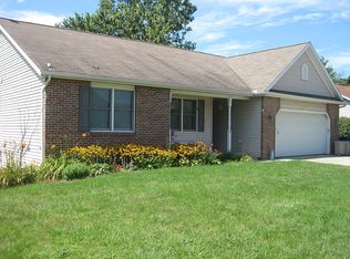 705 Spring Valley Rd, Middlebury, IN 46540