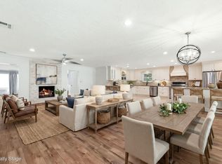 27202 Wells Ln, Conroe, TX 77385