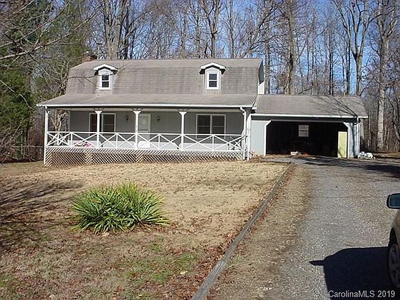 4th image of 213 Redwood Dr #12