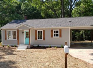 86 Cayuga St, Hartwell, GA 30643