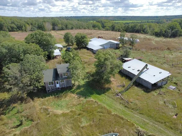 16051 Crown Point Rd, Nevis, MN 56467